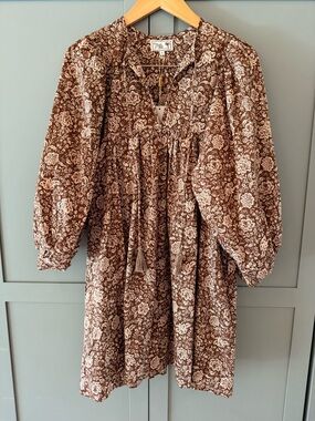 DAISY DRESS IN COCOA FLORAL
